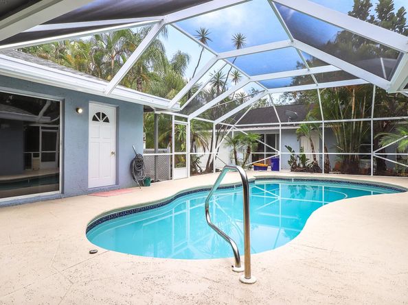 15857 87th Trail N, Palm Beach Gardens FL 33418