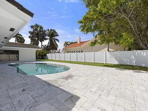 4121 NE 31st Avenue, Lighthouse Point FL 33064