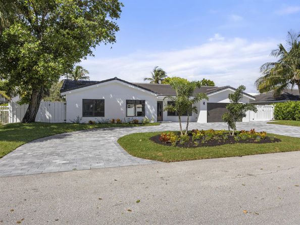 4121 NE 31st Avenue, Lighthouse Point FL 33064