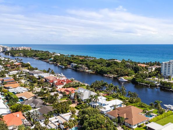 4121 NE 31st Avenue, Lighthouse Point FL 33064