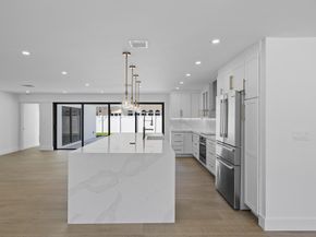 4121 NE 31st Avenue, Lighthouse Point FL 33064