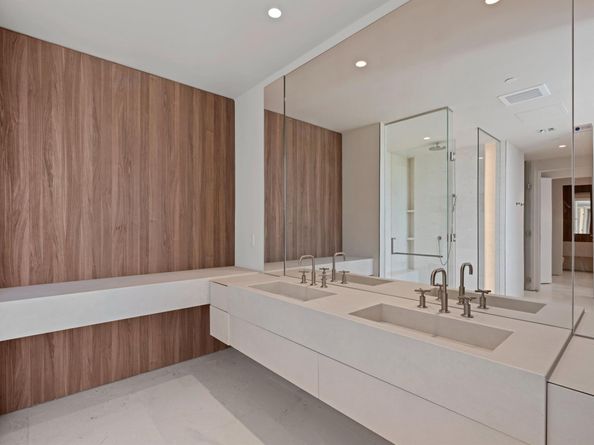 200 Arkona Court 801, West Palm Beach FL 33401