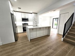 1561 SW 23rd Ave, Fort Lauderdale FL 33312