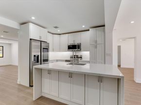 1561 SW 23rd Ave, Fort Lauderdale FL 33312