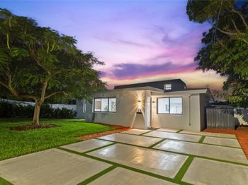 1561 SW 23rd Ave