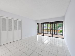 1660 Twelve Oaks Way 205, North Palm Beach FL 33408