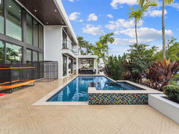 633 Coral Way, Fort Lauderdale FL 33301