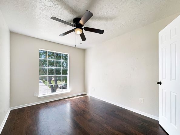 15415 Woodhorn Drive, Houston TX 77062