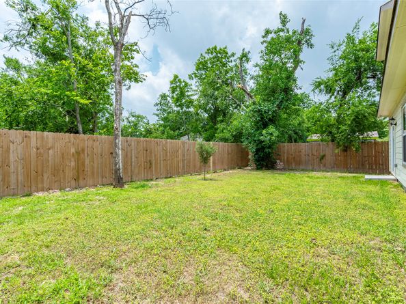 9718 Bennett Street, Houston TX 77029