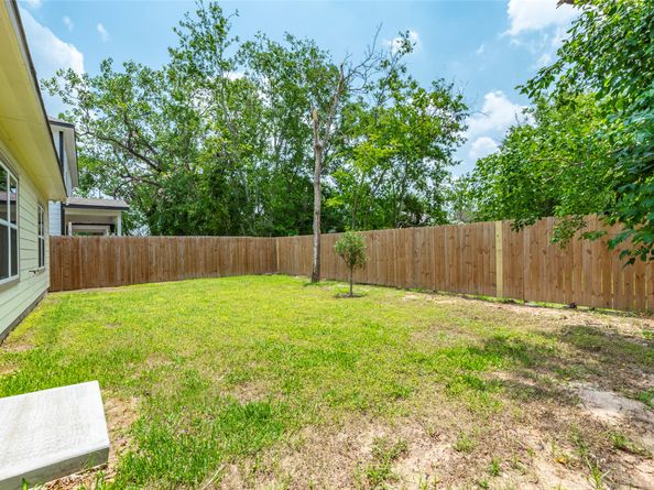 9718 Bennett Street, Houston TX 77029