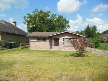 8110 Livingston