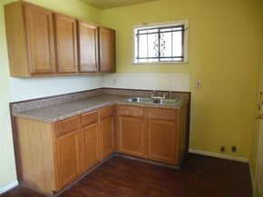 8110 Livingston, Houston TX 77051