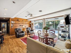 5327 Valkeith Drive, Houston TX 77096