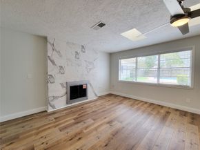 5402 Ariel Street, Houston TX 77096