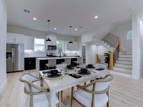 1306 Evelyn Street, Houston TX 77009