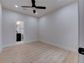 1306 Evelyn Street, Houston TX 77009