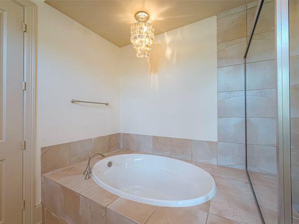 931 W 23rd Street K, Houston TX 77008