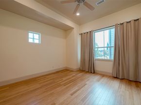 931 W 23rd Street K, Houston TX 77008