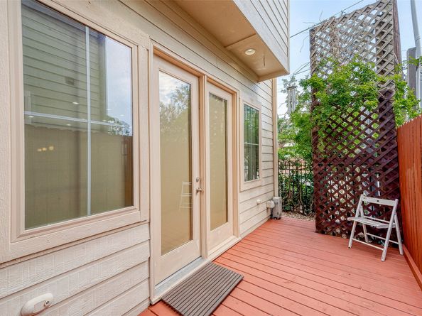 931 W 23rd Street K, Houston TX 77008