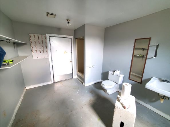 3135 Golfcrest Boulevard, Houston TX 77087
