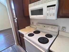 14550 Fonmeadow Drive 800, Houston TX 77035