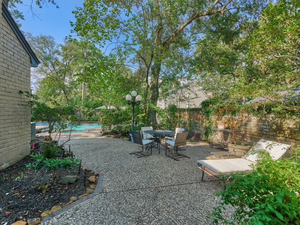 6106 Larkmount Drive, Spring TX 77389