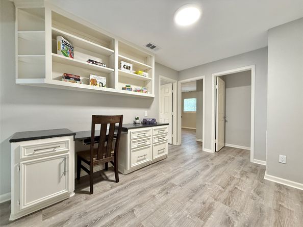 235 E Rainbow Ridge Circle, The Woodlands TX 77381