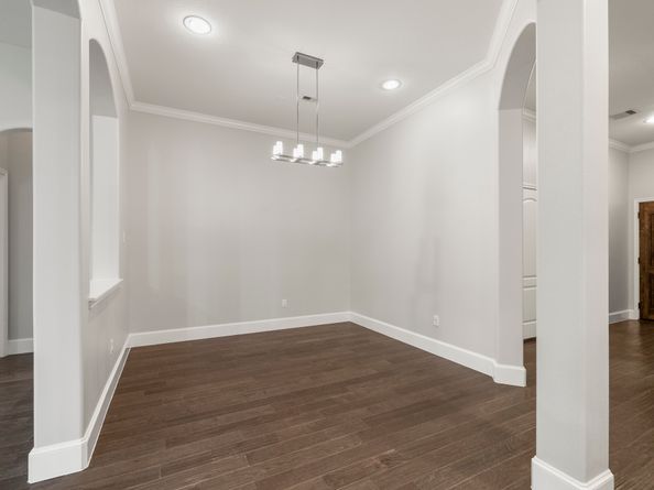 8146 Laughing Falcon Trail, Conroe TX 77385