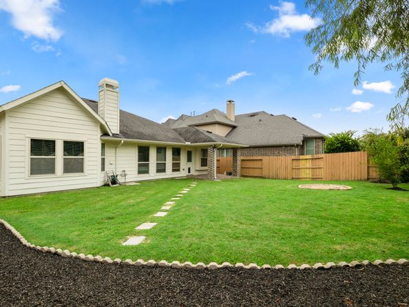 8146 Laughing Falcon Trail, Conroe TX 77385