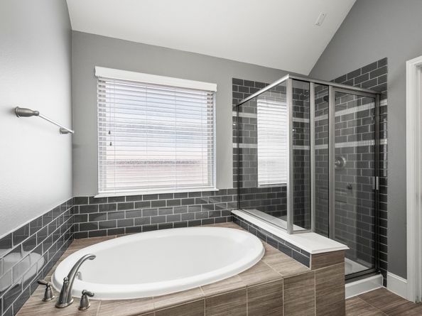 8146 Laughing Falcon Trail, Conroe TX 77385