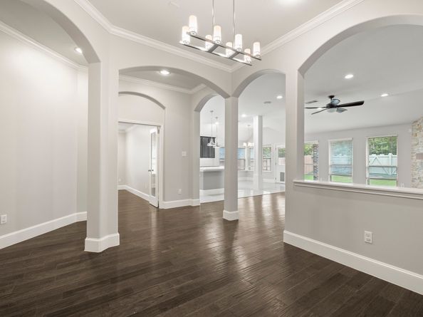 8146 Laughing Falcon Trail, Conroe TX 77385