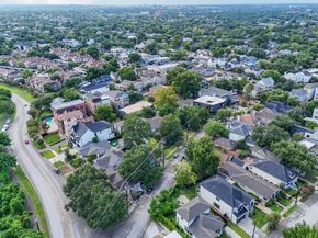 1710 White Oak Drive, Houston TX 77009