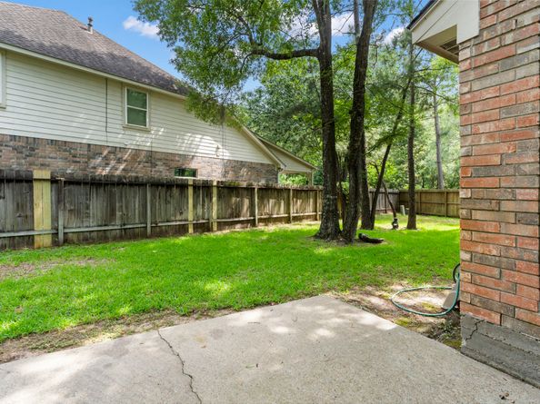 54 Legend Mill Court, The Woodlands TX 77382