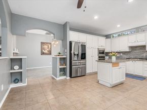 43 Glade Bank Place, The Woodlands TX 77382