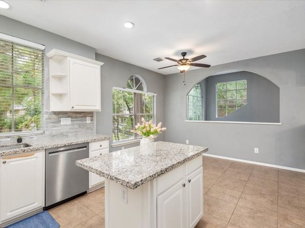 43 Glade Bank Place, The Woodlands TX 77382