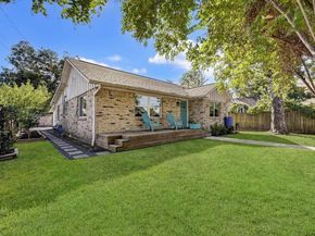 3906 Beggs Street, Houston TX 77009