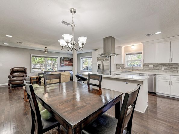 3906 Beggs Street, Houston TX 77009