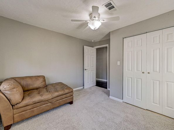 3906 Beggs Street, Houston TX 77009