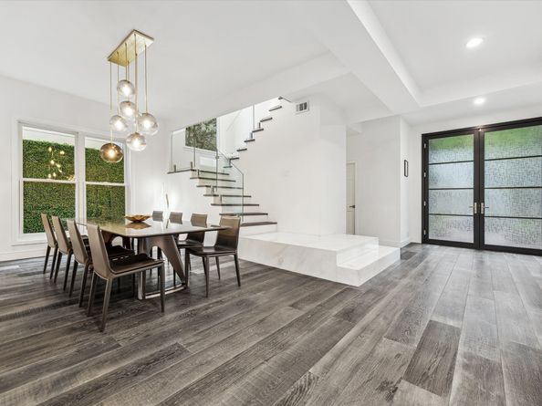 2114 Wroxton Road, Houston TX 77005