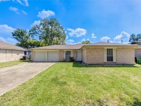 6115 Westbranch Drive, Houston TX 77072