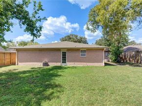 6115 Westbranch Drive, Houston TX 77072