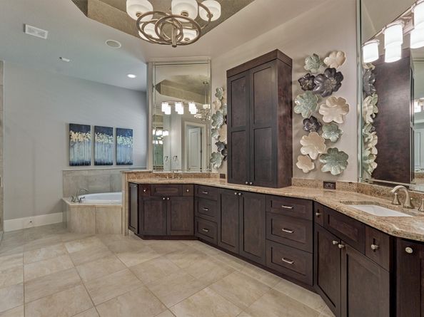 35 Pondera Point Drive, The Woodlands TX 77375