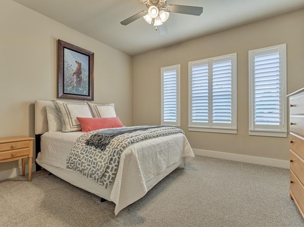 35 Pondera Point Drive, The Woodlands TX 77375