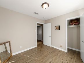 10128 Homestead Road, Houston TX 77016