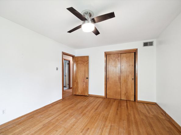 1219 Candlelight Lane, Houston TX 77018