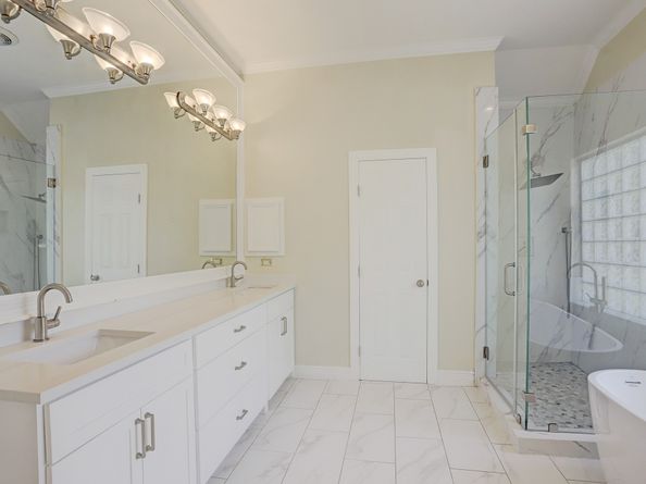 16 Stalynn Lane, Houston TX 77027