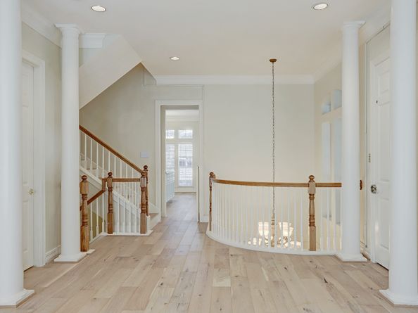 16 Stalynn Lane, Houston TX 77027