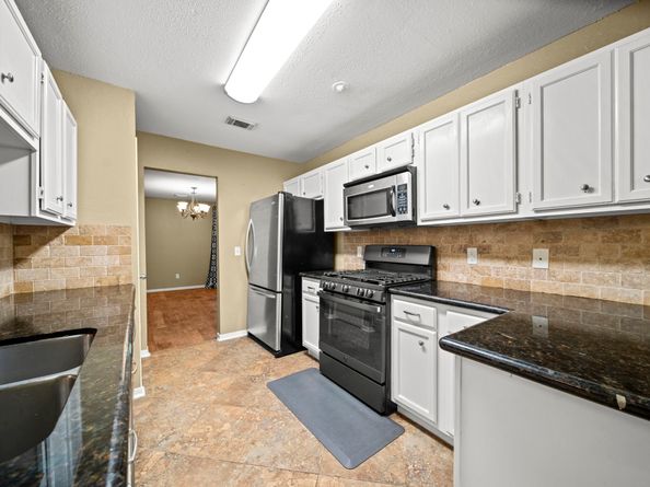 107 Sandpebble Drive, The Woodlands TX 77381