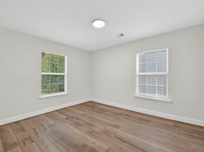7023 Crestmont Street, Houston TX 77033