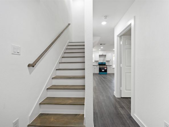 7904 Shotwell Street, Houston TX 77016